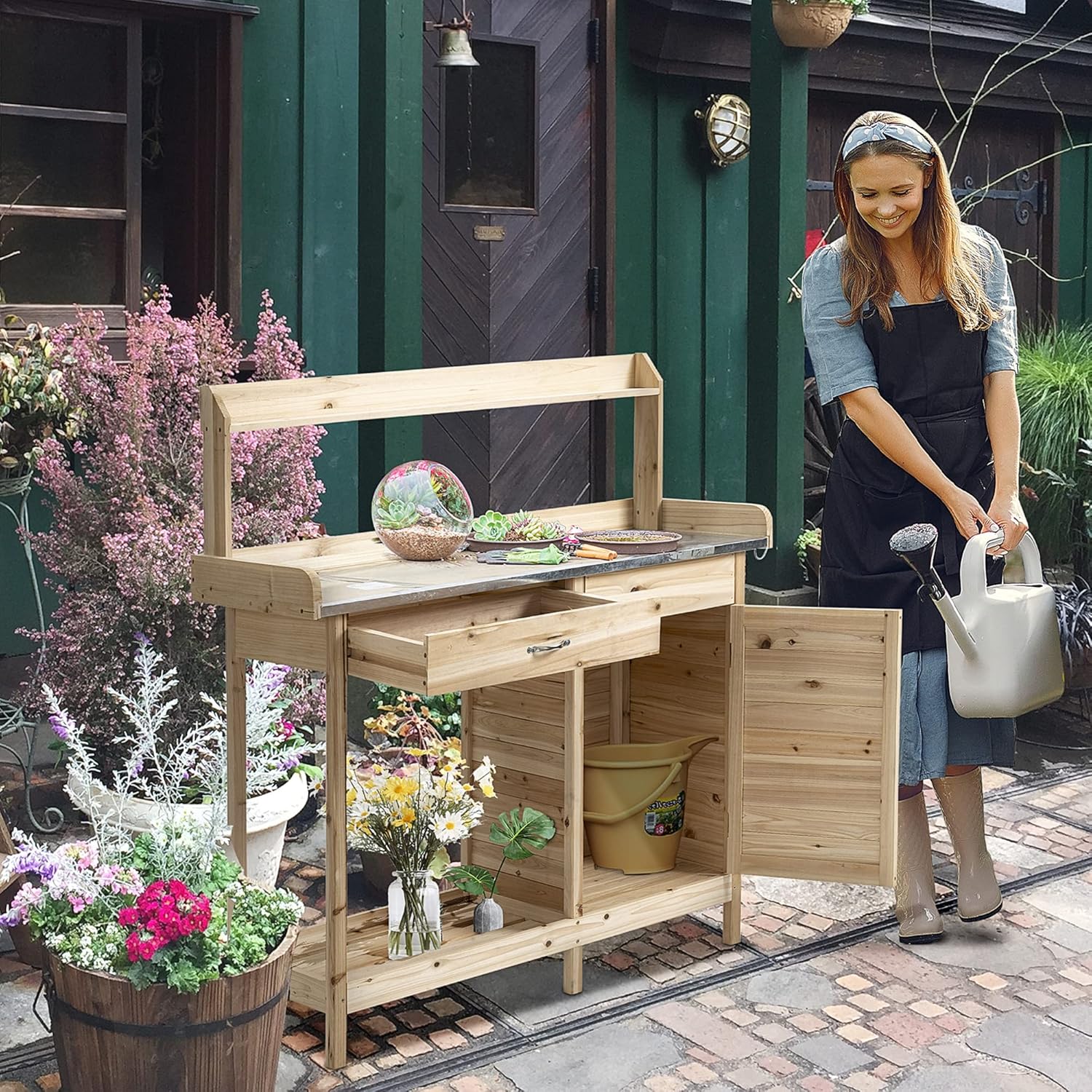 Outsunny Pflanztisch mit verzinkter Arbeitsplatte Gärtnertisch mit Schublade Schrank Garten Arbeitstisch Massivholz Natur 112 x 48 x 125 cm — Ansicht 2