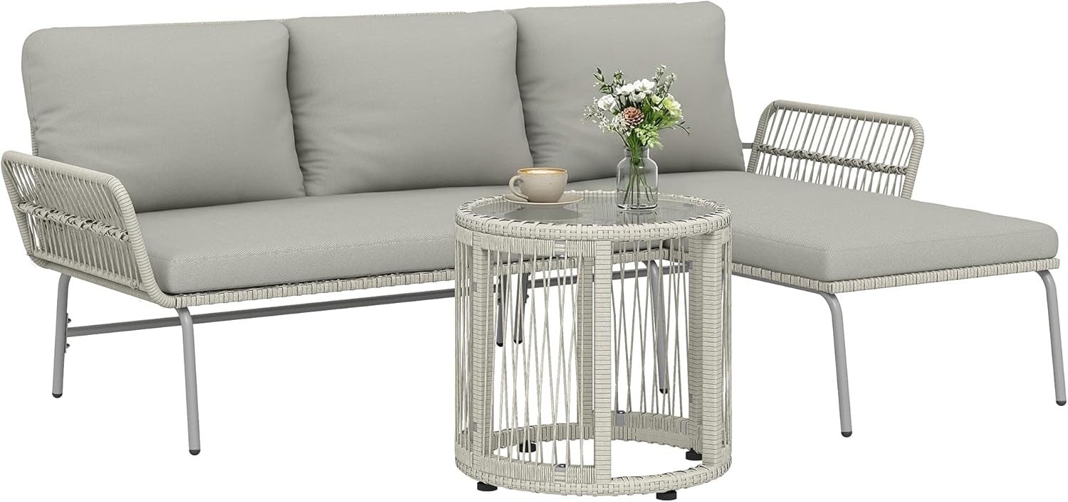 Outsunny Polyrattan Gartenmöbel Set 3-teilig, Lounge Set mit Chaiselongue Zweisitzersofa Glastisch abnehmbar Kissen, Rattan Sitzgruppe bis 3 Personen, Lounge Möbel für Garten Terrasse Balkon Hellgrau